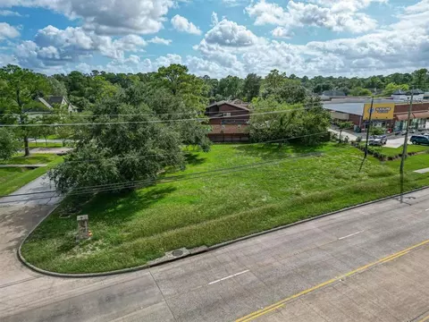 520 Fm 517 Rd W, Dickinson, TX 77539