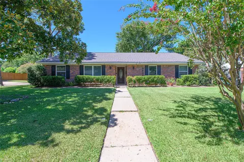 5634 Edith St, Houston, TX 77081