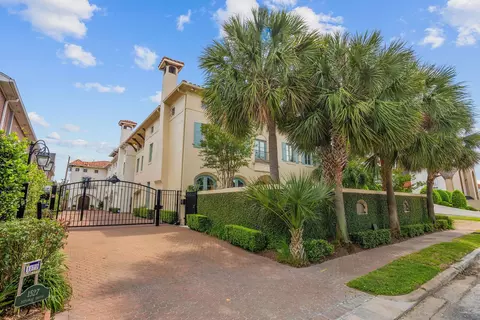 1527 Potomac Dr, Houston, TX 77057