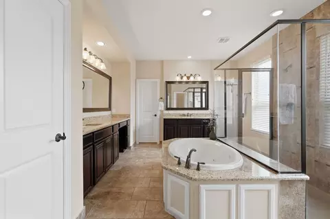 Bath - 24611 Morgan Pines Ct, Spring, TX 77389 photo 1 of 8