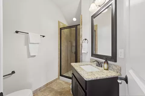 Bath - 24611 Morgan Pines Ct, Spring, TX 77389 photo 6 of 8