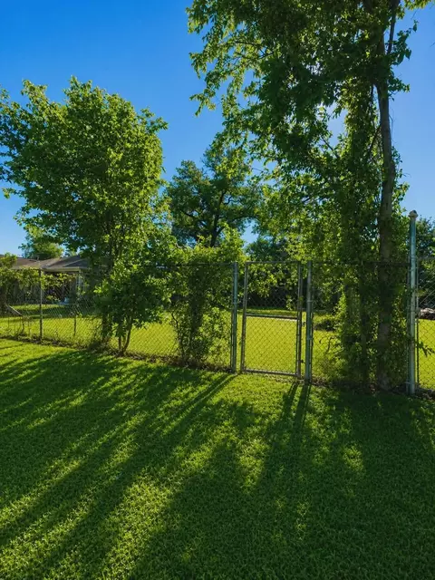 4115 Billingsley St, Houston, TX 77009