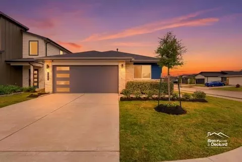 2915 Newington Ln, Houston, TX 77047