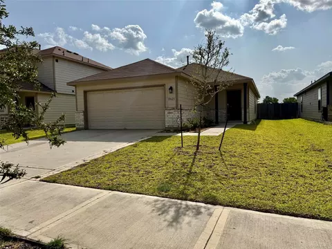 10623 Bird Of Paradise Ln, Houston, TX 77016