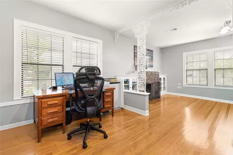 Living - 906 Higgins, Humble, TX 77338 photo 1 of 1