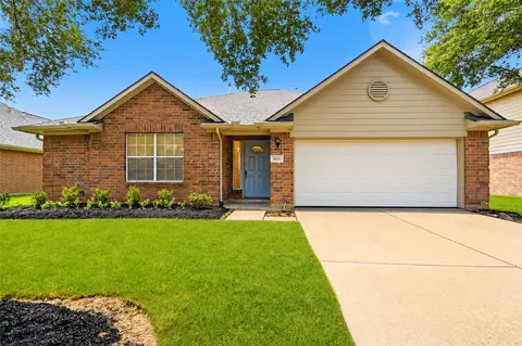 4112 Merlet Dr, Pearland, TX 77584