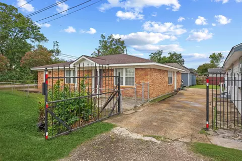 4515 Salina St, Houston, TX 77026