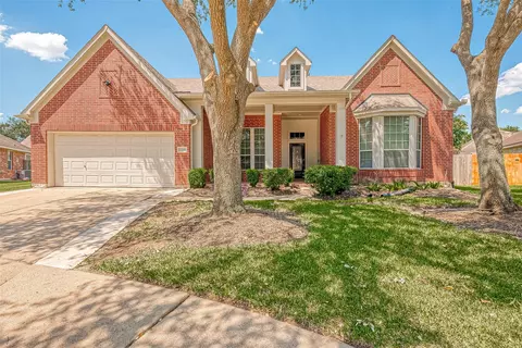 7214 Glenwick Ct, Cypress, TX 77433