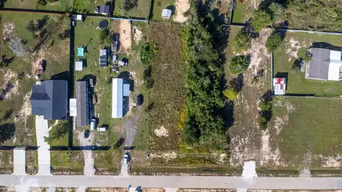 54 Road 5243, Cleveland, TX 77327