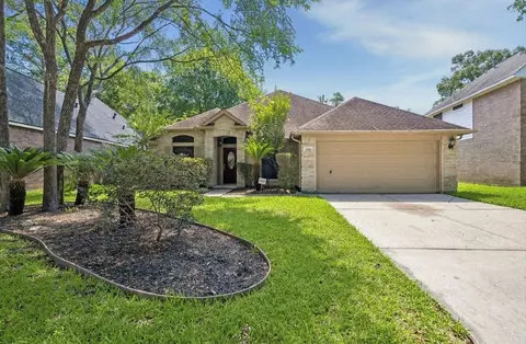 2326 Mills Creek Dr, Houston, TX 77339