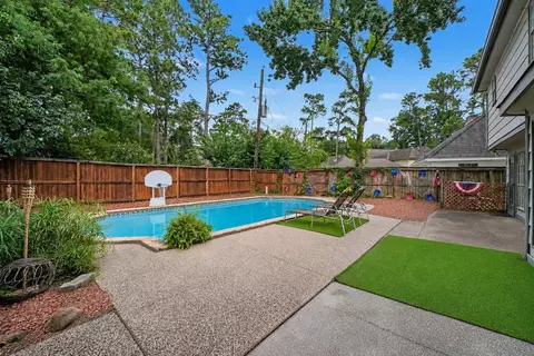 Exterior - 9530 Arcade Dr, Spring, TX 77379 photo 6 of 7
