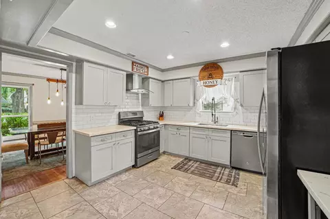Kitchen - 9530 Arcade Dr, Spring, TX 77379 photo 1 of 2