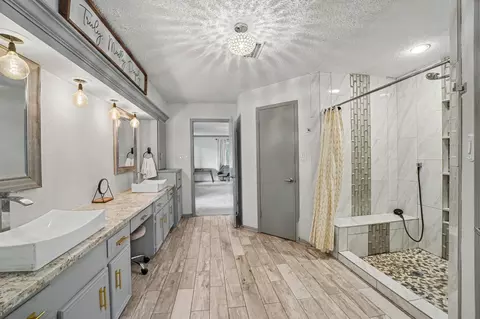Bath - 9530 Arcade Dr, Spring, TX 77379 photo 5 of 5