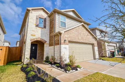 1004 Laguna Cove Dr, Katy, TX 77493