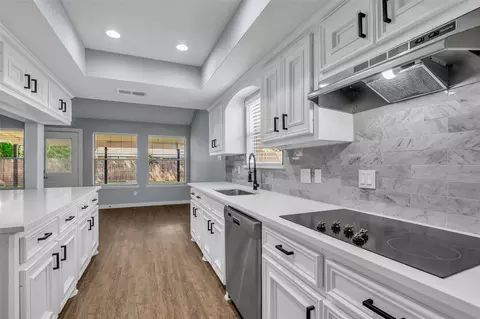11114 Sageknight Dr, Houston, TX 77089