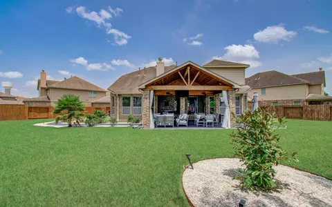 Exterior - 24503 Rossmore Hill Ct, Spring, TX 77389 photo 5 of 7