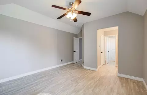 Bedroom - 24503 Rossmore Hill Ct, Spring, TX 77389 photo 5 of 6