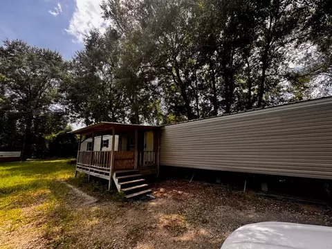 26644 Carol Ln, Splendora, TX 77372