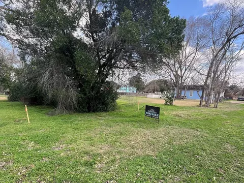 0 1st Ave, Columbus, TX 78934