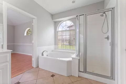 Bath - 29907 Adobe Falls Dr, Spring, TX 77386 photo 2 of 4