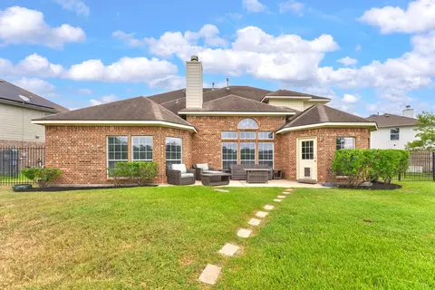 Exterior - 29907 Adobe Falls Dr, Spring, TX 77386 photo 2 of 9