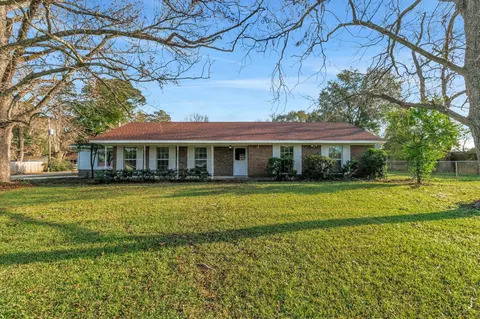 20 Woods Ln, Coldspring, TX 77331