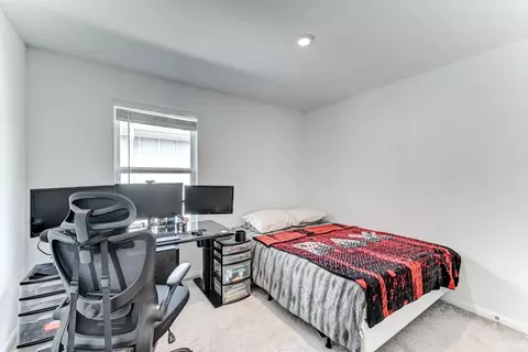 Bedroom - 5530 Broad Spruce St, Spring, TX 77373 photo 5 of 7