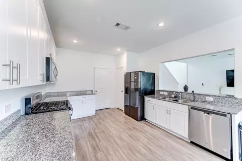Kitchen - 5530 Broad Spruce St, Spring, TX 77373 photo 1 of 6