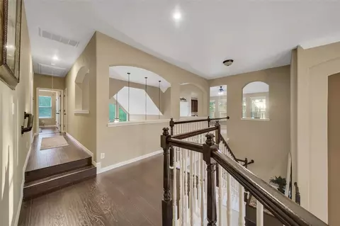 Entry Way - 5 Copper Cv, Conroe, TX 77304 photo 6 of 8