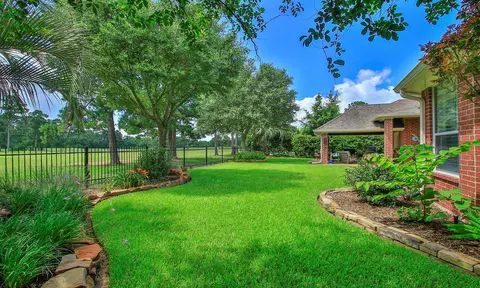 Exterior - 20110 Stormy Pine Ln, Spring, TX 77379 photo 7 of 11