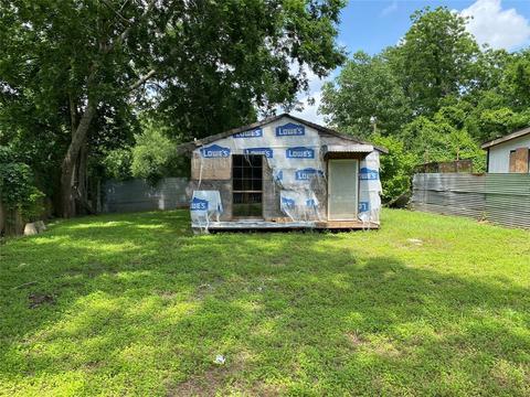 118 6th St, Rosenberg, TX 77471 photo 1
