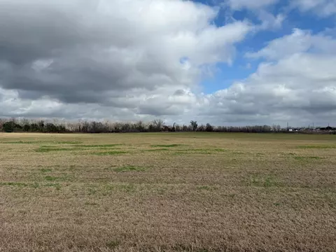 2735 Fm 723 Rd, Rosenberg, TX 77471