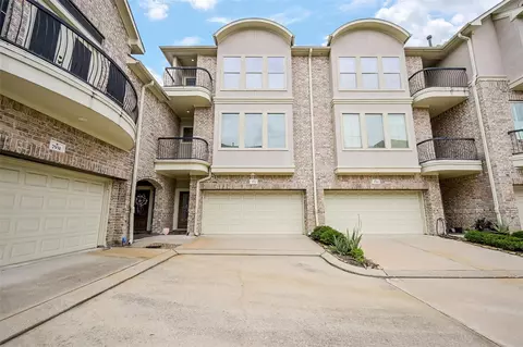 7933 Telluride Dr, Houston, TX 77040