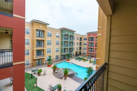 1711 Old Spanish Trl #312, Houston, TX 77054
