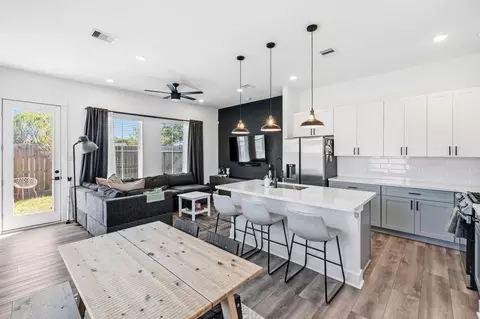 2908 Stevens St, Houston, TX 77026