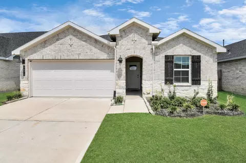 1674 Westway Dr, Fresno, TX 77545