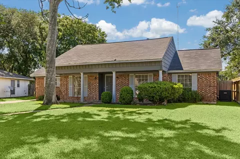 1730 Hilton Head Dr, Missouri City, TX 77459