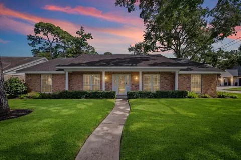 1102 Lehman St, Houston, TX 77018