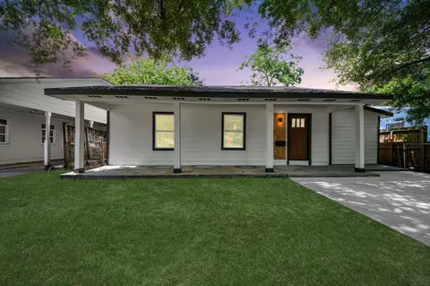 10418 Burman St, Houston, TX 77029