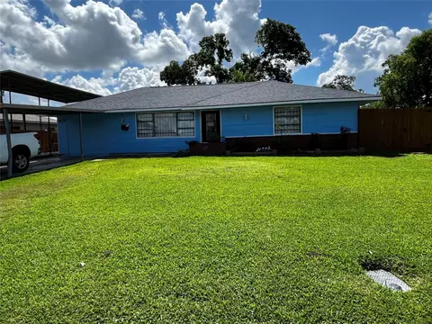 3163 Roe Dr, Houston, TX 77087