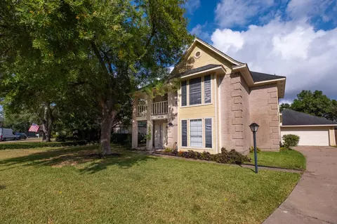 4131 Club Valley Dr, Houston, TX 77082