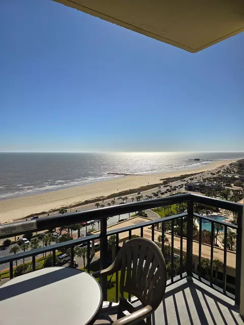 5220 Seawall Blvd #532D, Galveston, TX 77551