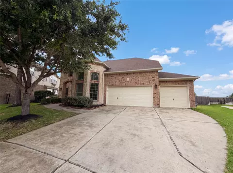 8611 Bright Angel Ln, Cypress, TX 77433