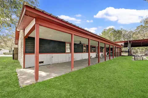 Exterior - 858 Big Hawg Dr, Trinity, TX 75862 photo 8 of 12