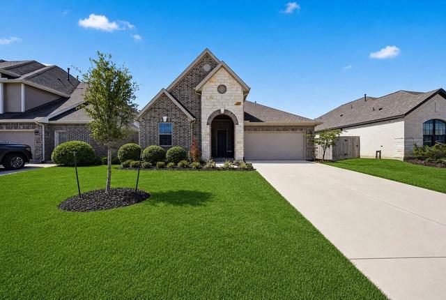 32323 Cedar Crest Dr, Waller, TX 77484