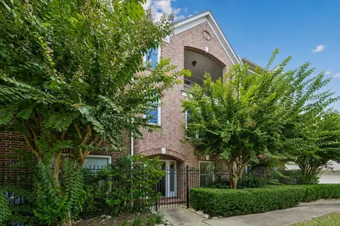 1008 Marconi St #A, Houston, TX 77019