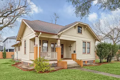 313 Byrne St, Houston, TX 77009