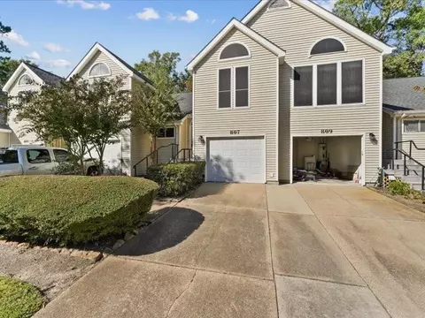 3317 Golden Trails Dr #807, Houston, TX 77345