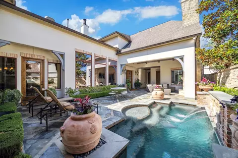 1103 Vista Creek Dr, Sugar Land, TX 77478