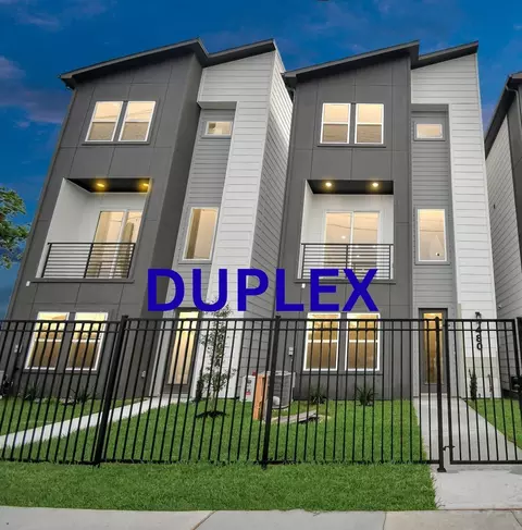 4802 Elysian St #CD, Houston, TX 77009